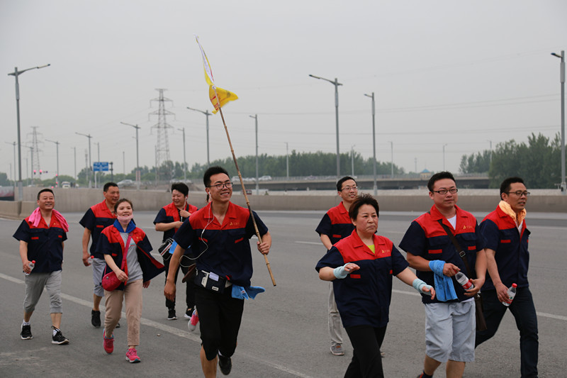 凝心聚力、砥礪奮進——艾普利2018毅行,拼搏新未來(圖4) 凝心聚力、砥礪奮進——艾普利2018毅行,拼搏新未來(圖4)